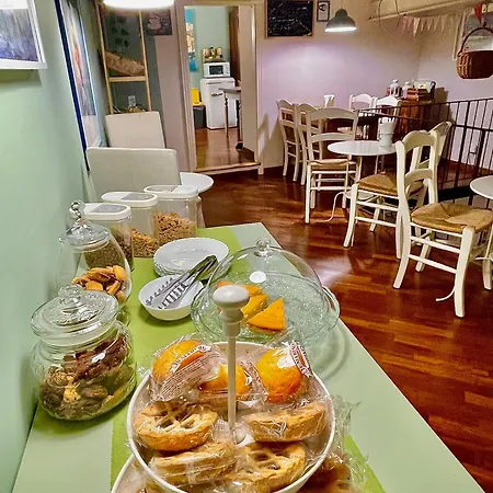 בית הארחה Palazzo Solimena 4*