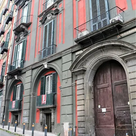 Πανσιόν Palazzo Solimena *
