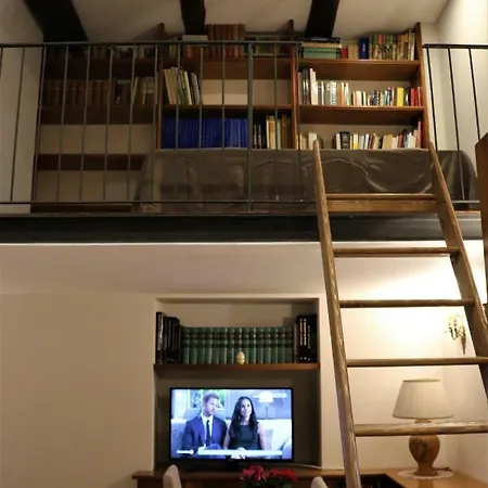 Palazzo Solimena Guest house *