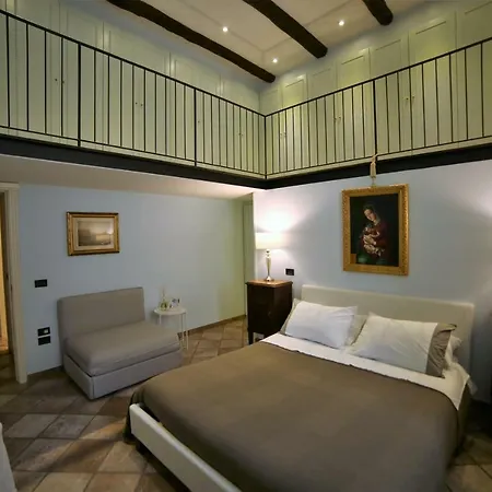 Palazzo Solimena Guest house *