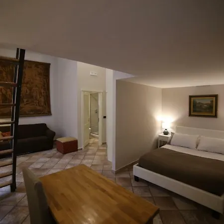 Palazzo Solimena Guest house